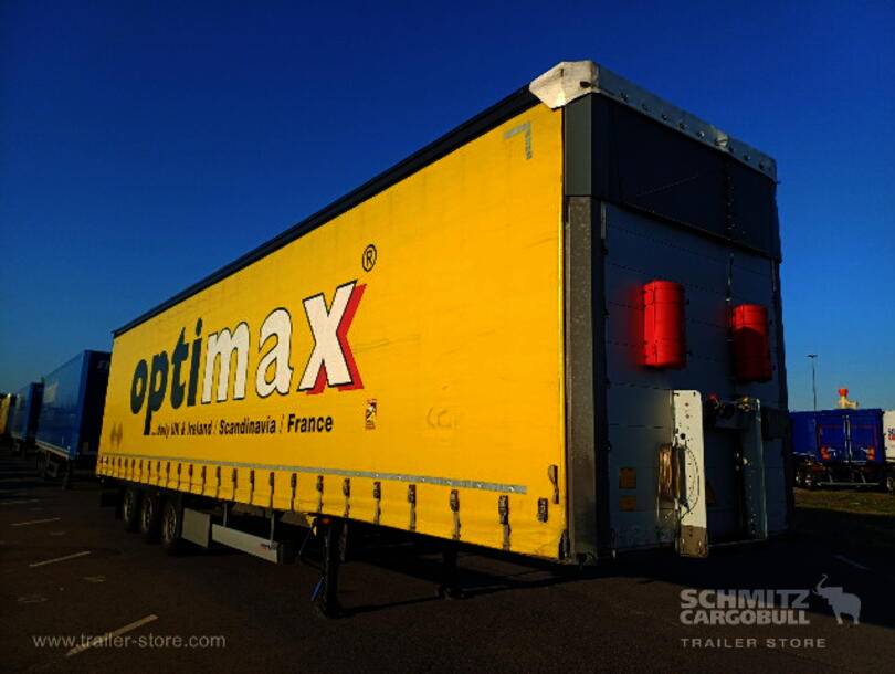 Schmitz Cargobull - Mega Curtainsider