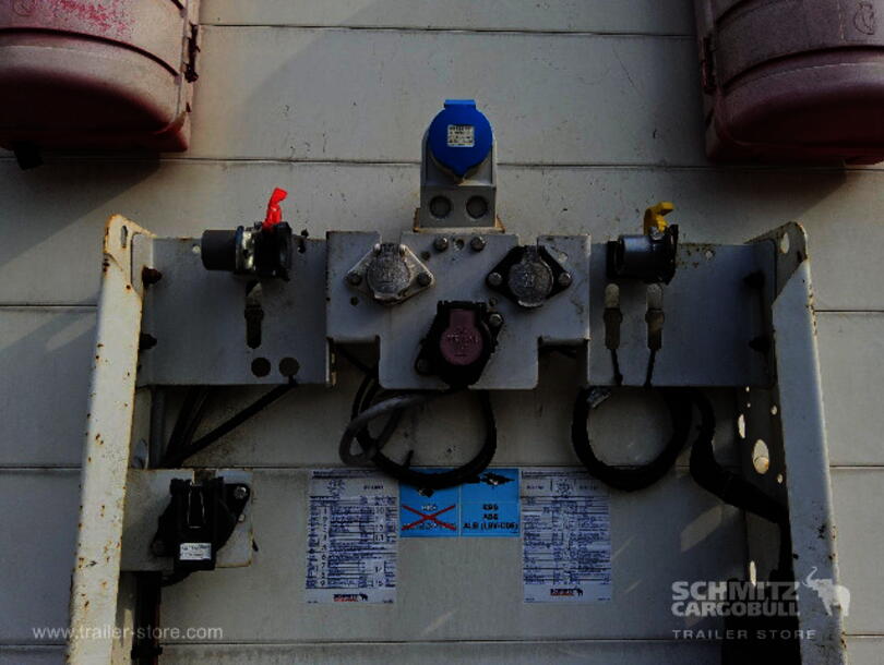 Schmitz Cargobull - Caisse sèche (12)