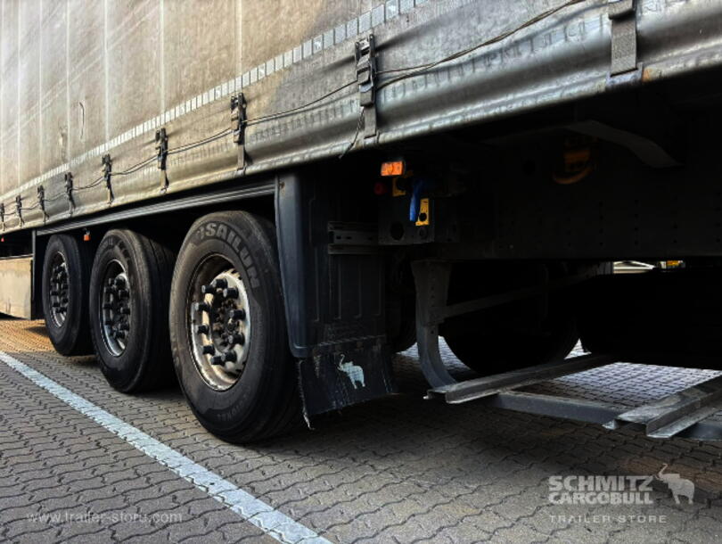 Schmitz Cargobull - Standard Curtainsider (6)