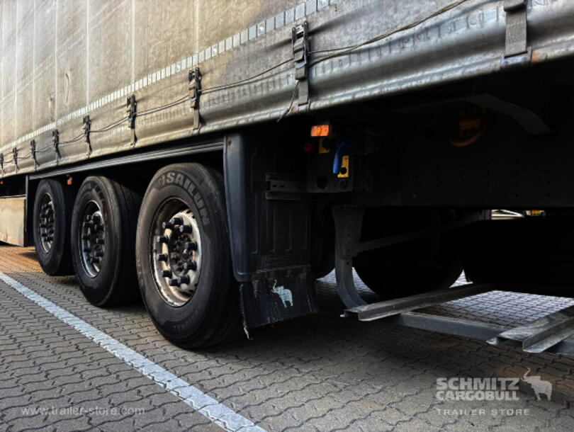 Schmitz Cargobull - Standard Curtainsider (7)
