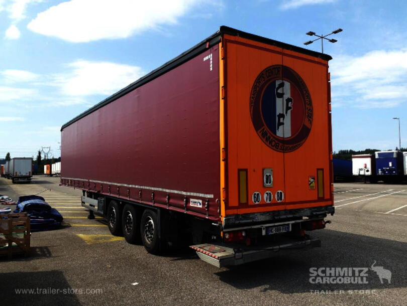 Schmitz Cargobull - Standard Curtainsider