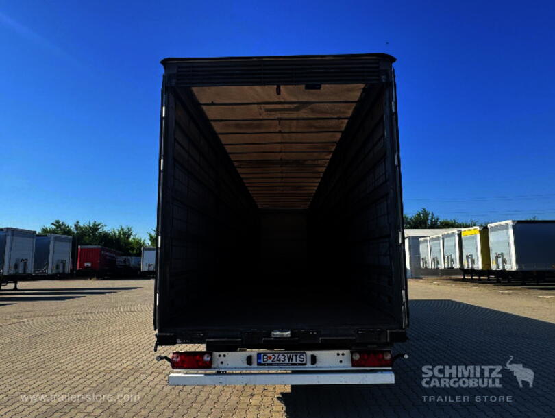 Schmitz Cargobull - Schiebeplane Mega (4)