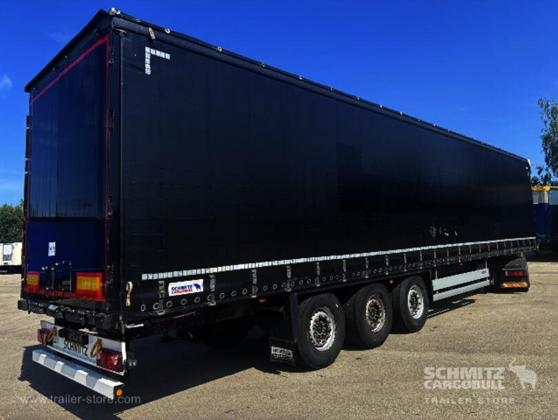 Schmitz Cargobull - Standard Curtainsider