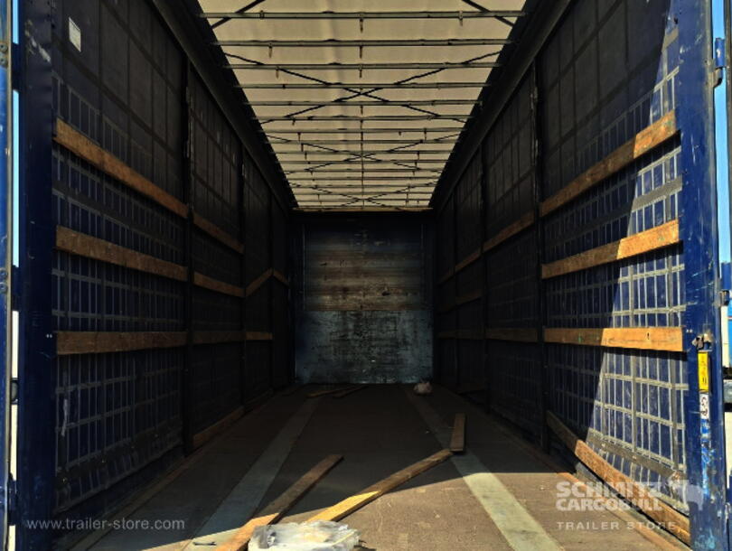 Kögel - Mega Curtainsider (11)