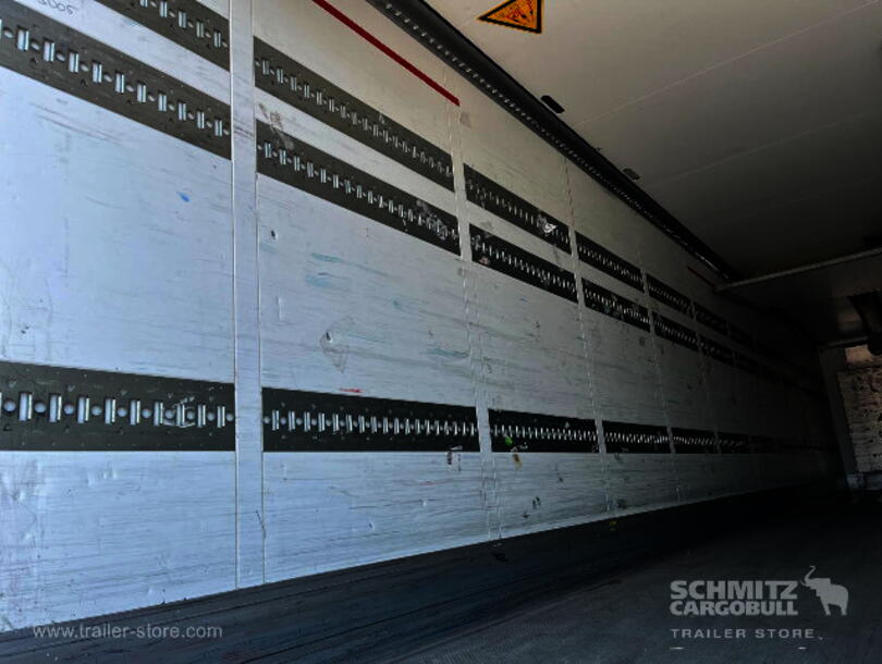Schmitz Cargobull - Reefer multitemp Insulated/refrigerated box (12)