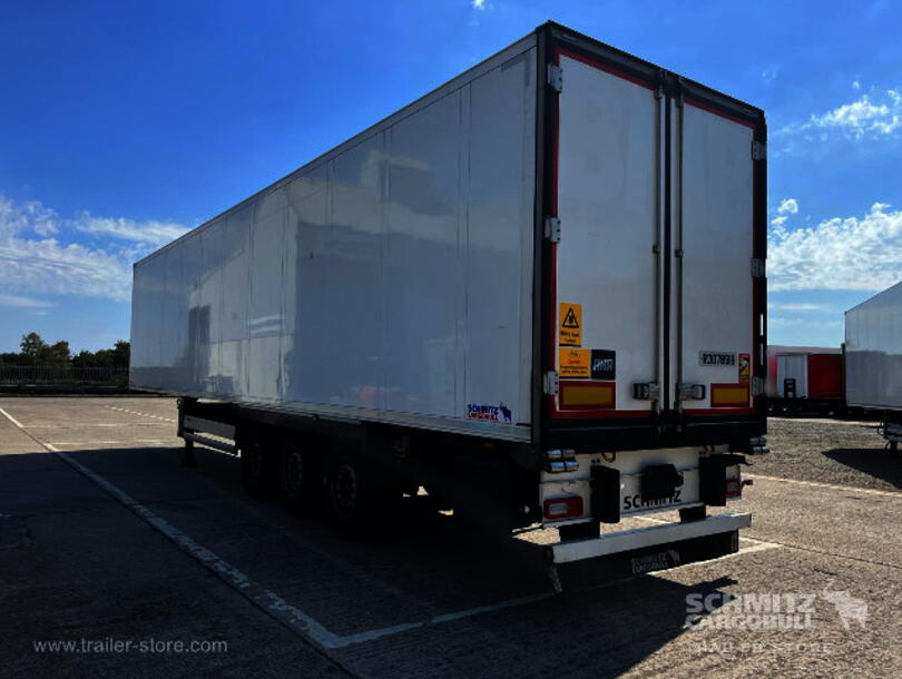 Schmitz Cargobull - Reefer multitemp Insulated/refrigerated box (1)