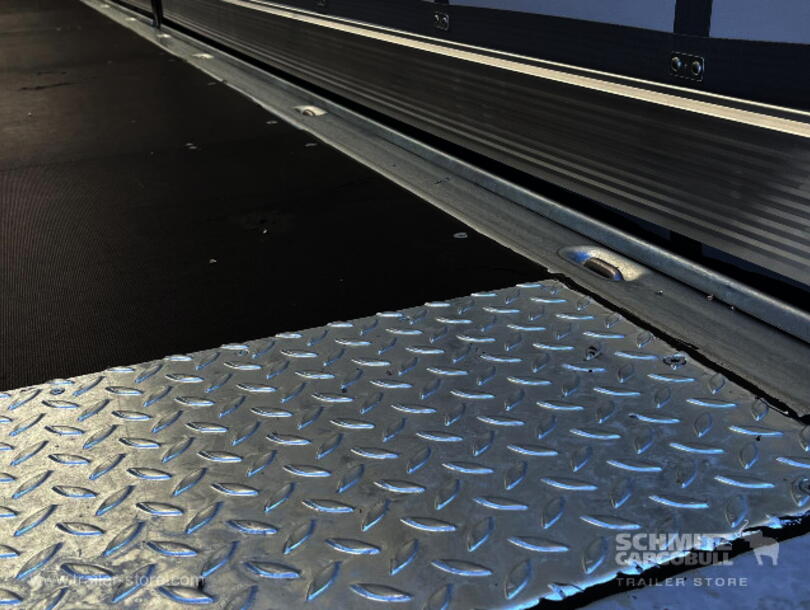 Schmitz Cargobull - Standard Curtainsider (22)