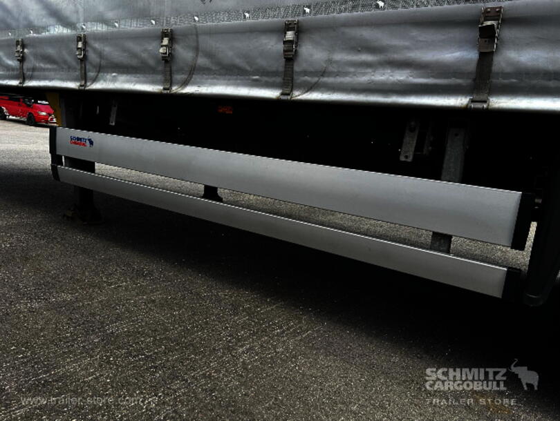 Schmitz Cargobull - Standard Curtainsider (11)