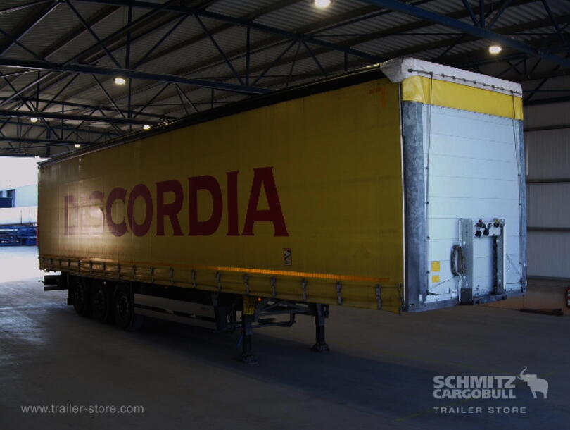 Schmitz Cargobull - standard Prelată culisantă
