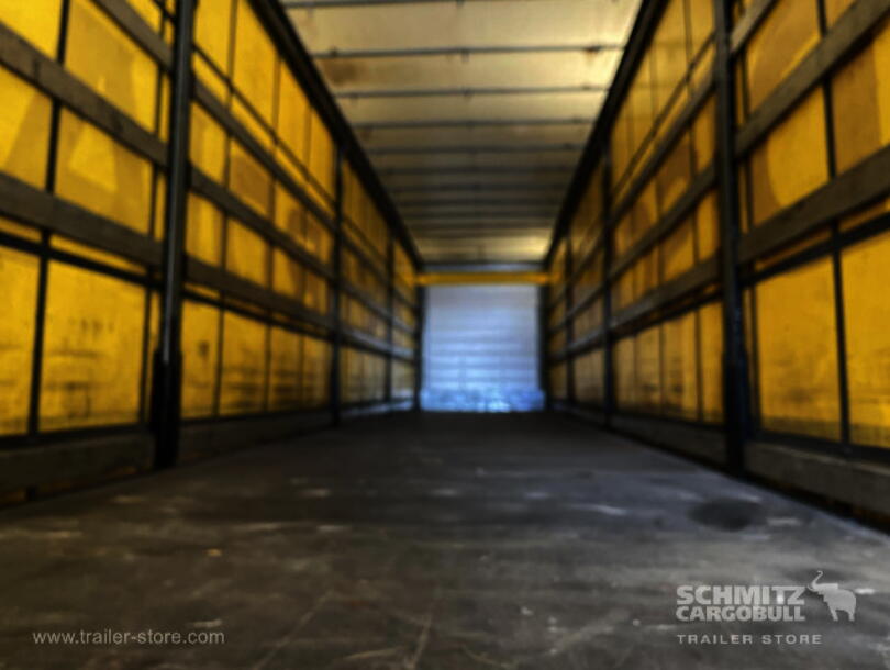 Schmitz Cargobull - standard Prelată culisantă (2)