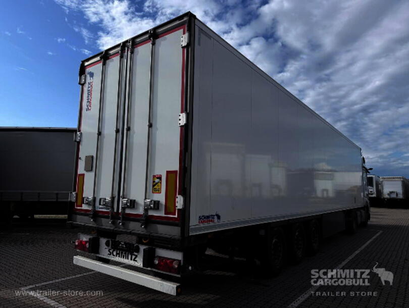 Schmitz Cargobull - низкотемпературный рефрижератор Cтандарт Изо/термо кузов