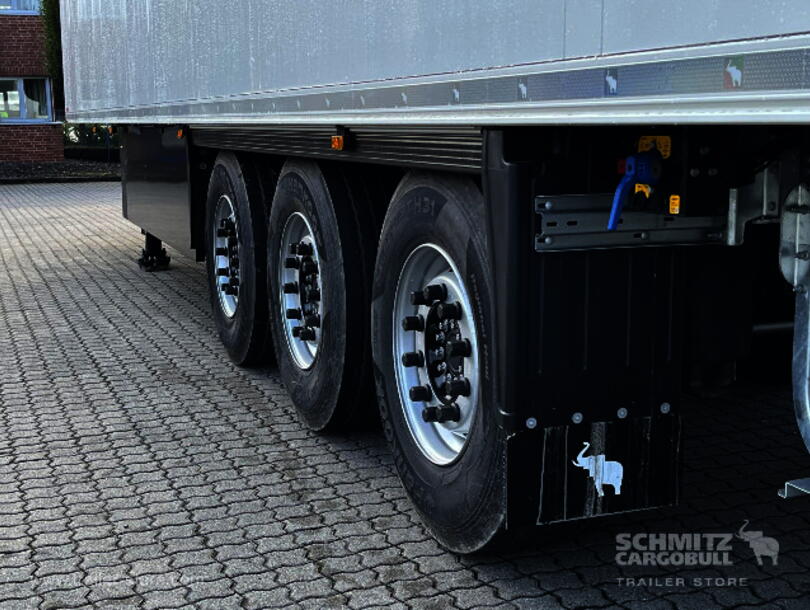Schmitz Cargobull - Furgonatura refrigerante Standard Furgonatura isotermica/frigorifera (15)