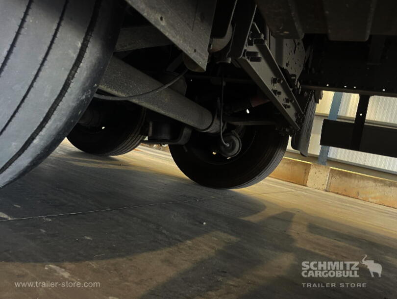 Schmitz Cargobull - Mega Curtainsider (7)