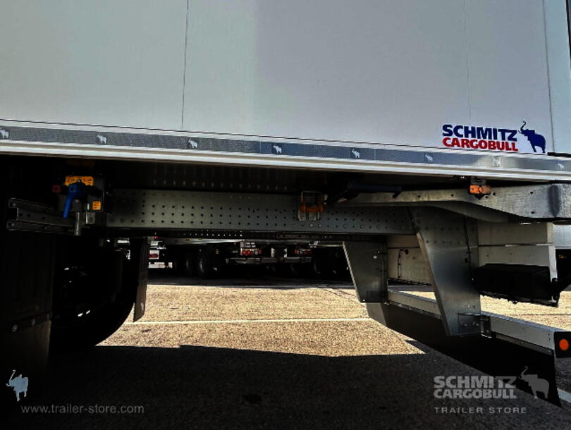 Schmitz Cargobull - Reefer multitemp Insulated/refrigerated box (17)
