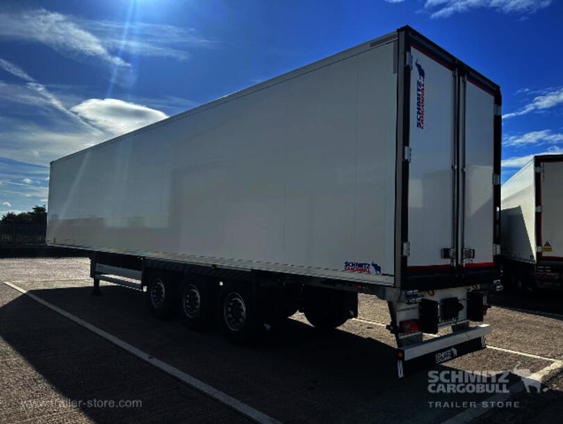 Schmitz Cargobull - Reefer multitemp Insulated/refrigerated box (1)