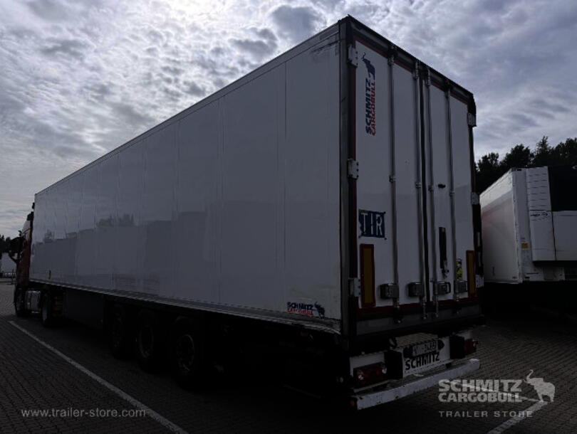 Schmitz Cargobull - Reefer multitemp Insulated/refrigerated box (1)