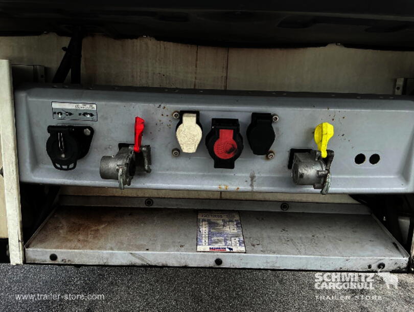 Schmitz Cargobull - Reefer meat hanging Insulated/refrigerated box (11)