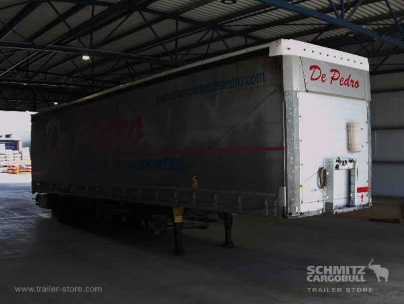 Schmitz Cargobull - Standard Curtainsider