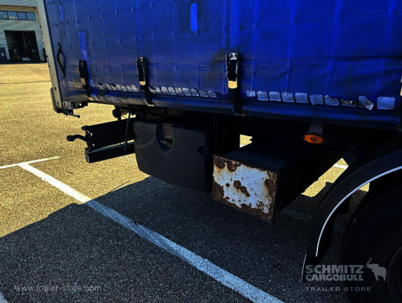 Fruehauf - Standard Curtainsider (9)