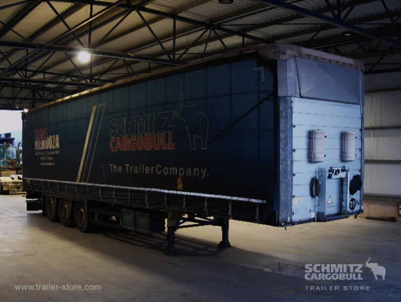Schmitz Cargobull - Mega Curtainsider