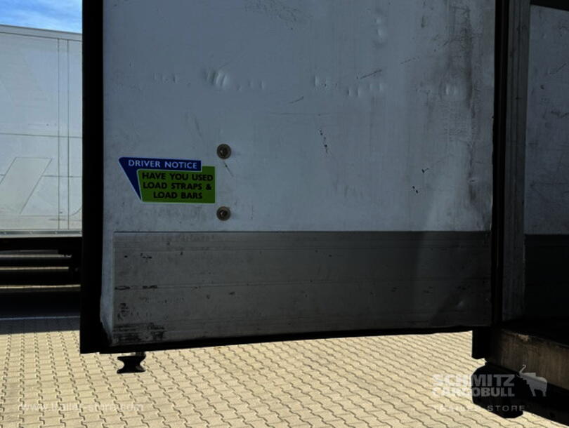 Schmitz Cargobull - Reefer Standard Insulated/refrigerated box (9)