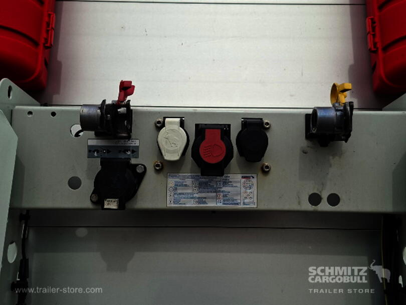 Schmitz Cargobull - Dryfreight box Box (11)