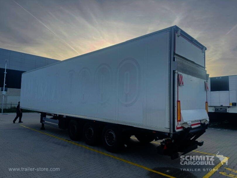 Schmitz Cargobull - Caixa de carga seca (3)