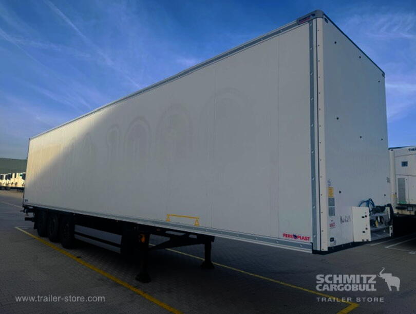 Schmitz Cargobull - Caixa de carga seca (4)