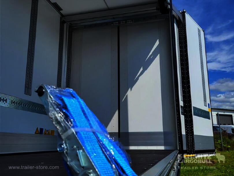 Schmitz Cargobull - Dryfreight box Box (6)