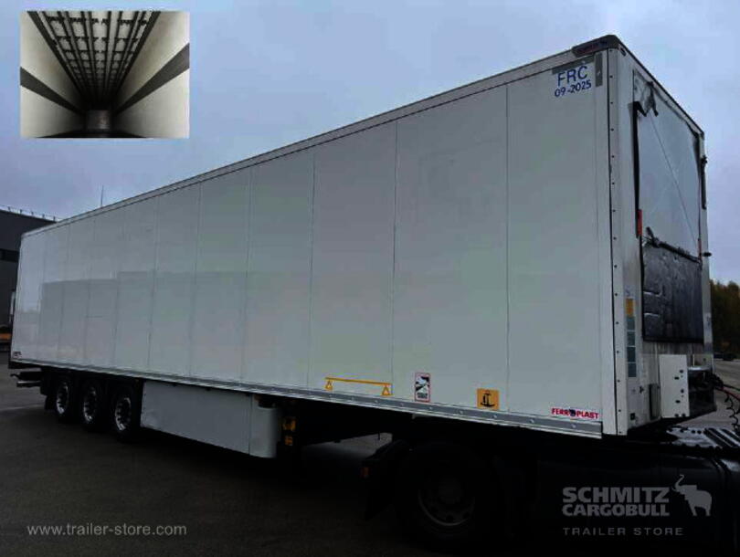 Schmitz Cargobull - Reefer meat hanging Insulated/refrigerated box