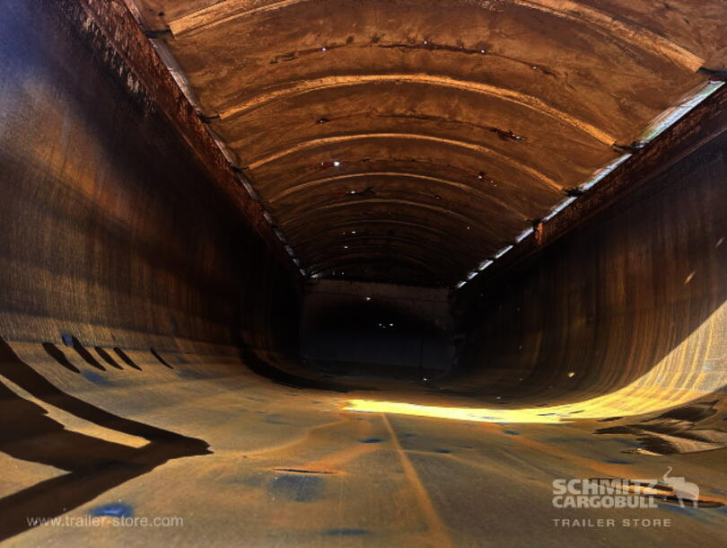 Schmitz Cargobull - steel half pipe body Tipper (2)