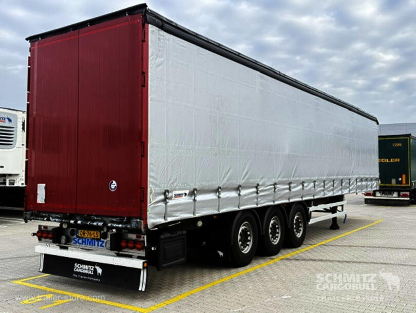 Schmitz Cargobull - Standard Curtainsider
