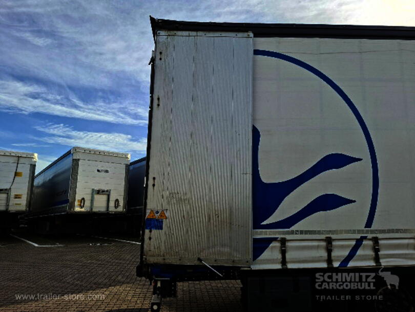 Schmitz Cargobull - Mega Curtainsider (7)