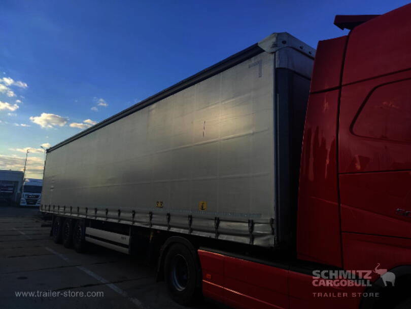 Schmitz Cargobull - Schiebeplane Standard
