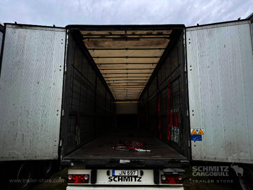 Schmitz Cargobull - Standard Curtainsider (1)