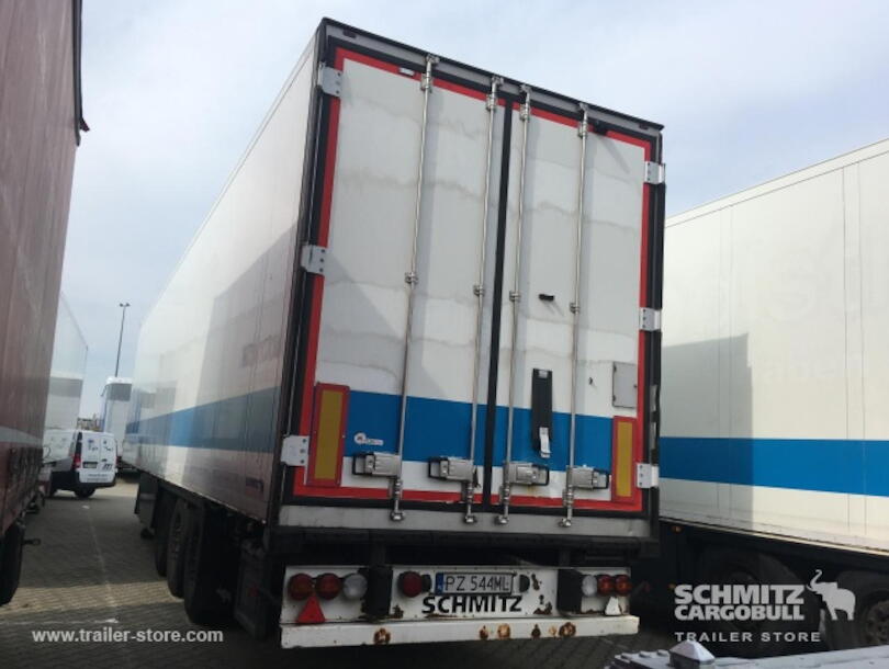 Schmitz Cargobull - низкотемпературный рефрижератор Cтандарт Изо/термо кузов (2)