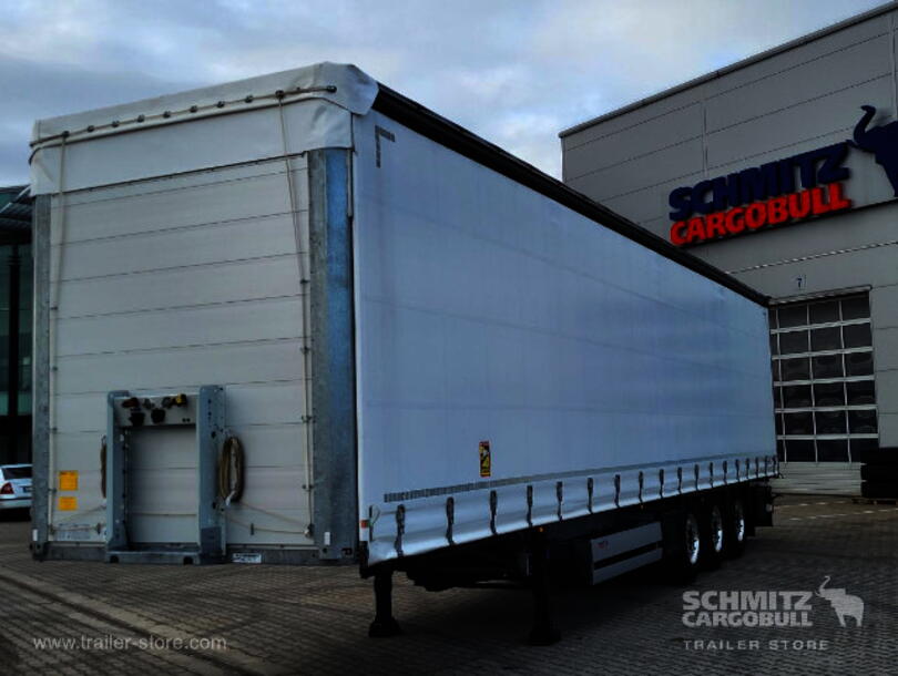 Schmitz Cargobull - coil Curtainsider