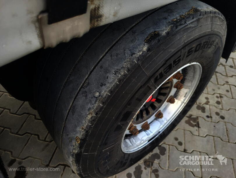 Kögel - paper Curtainsider (9)