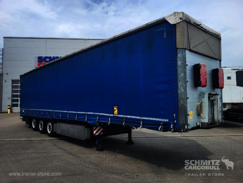 Schmitz Cargobull - Mega Curtainsider (1)