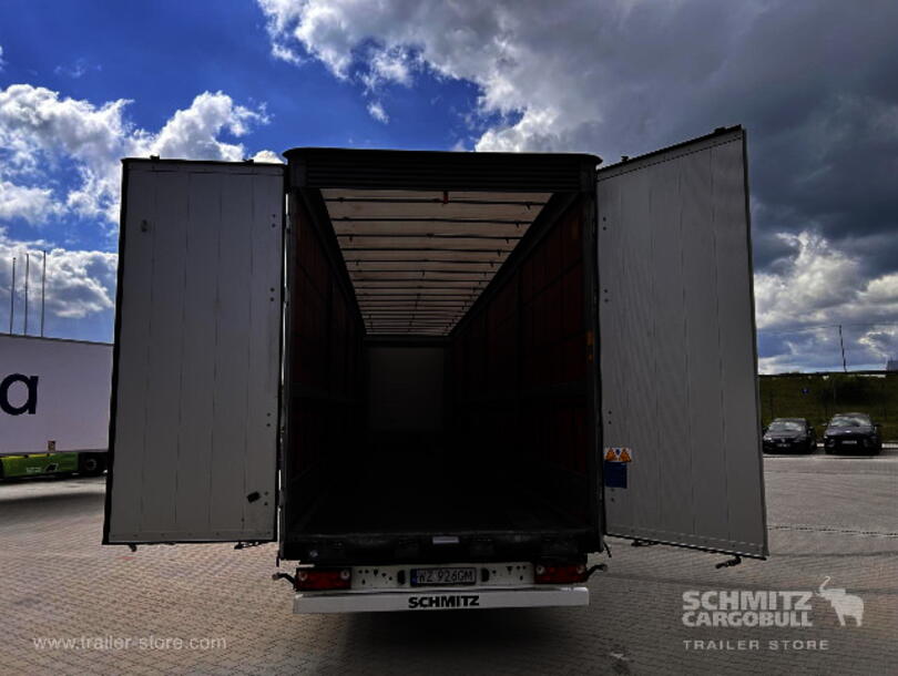 Schmitz Cargobull - Mega Curtainsider (9)