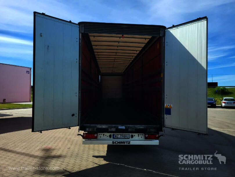 Schmitz Cargobull - Mega Curtainsider (10)