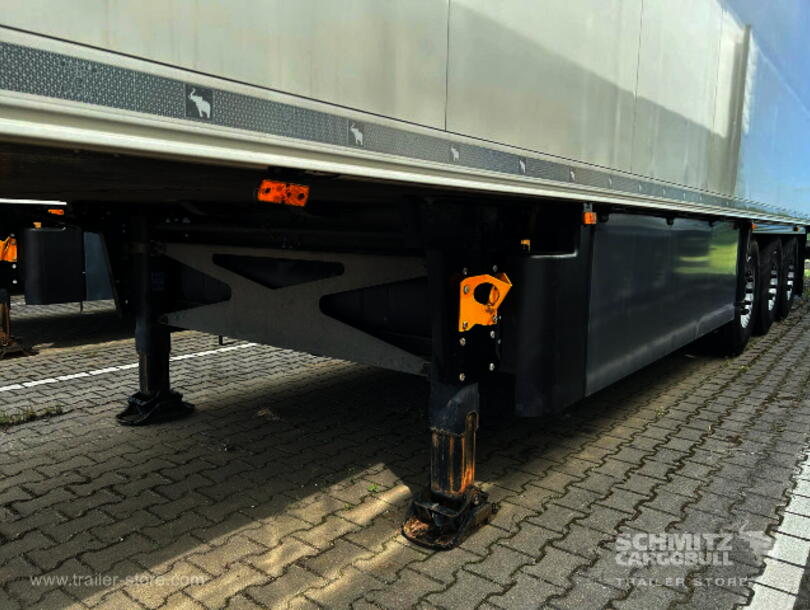 Schmitz Cargobull - Reefer Standard Insulated/refrigerated box (2)