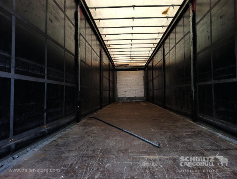 Schmitz Cargobull - Standard Curtainsider (10)