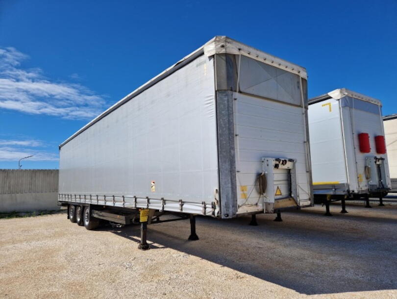 Schmitz Cargobull - Vehiculos de ocasión / vehículo usado Lona corredera
