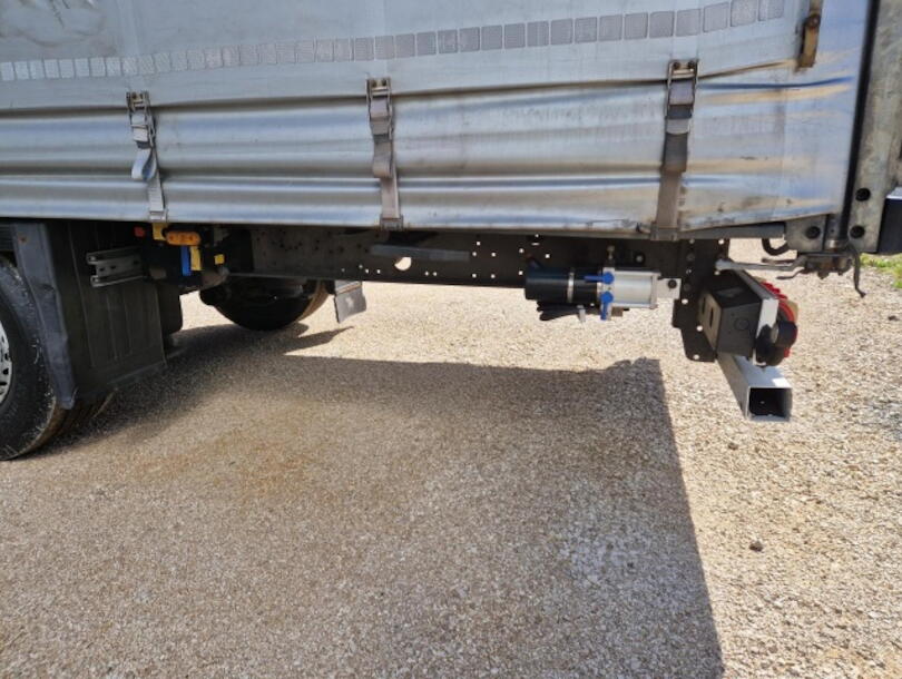 Schmitz Cargobull - Vehiculos de ocasión / vehículo usado Lona corredera (7)